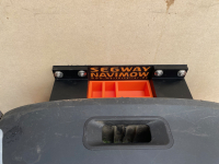 Navimow Wandhalterung